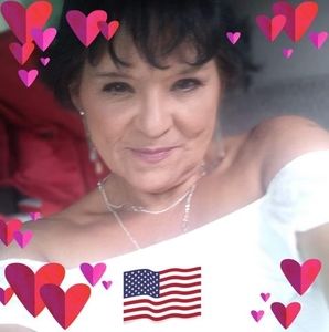 Meet your Posher, Pamela